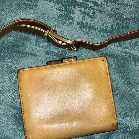 Vintage Givenchy Crossbody & Wallet Bundle – Project Lot - Picture 9 of 17